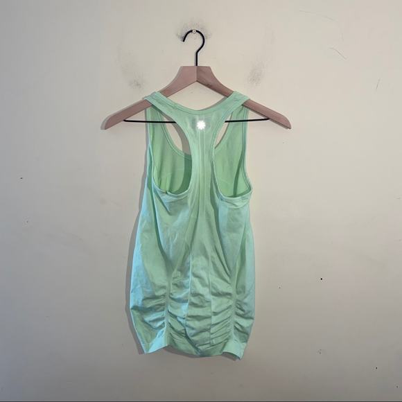ATHLETA touched athletic tank size small - Picture 3 of 6